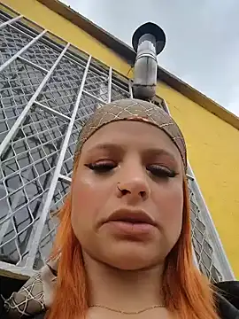 Cataleya 16 online show from April 10, 8:38 pm