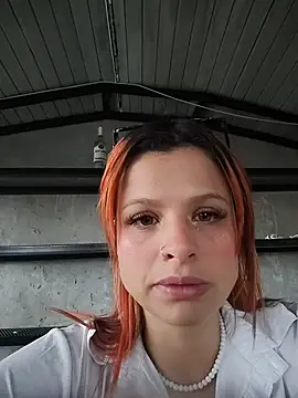 Cataleya 16 online show from January 10, 8:15 pm