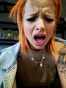 Cataleya 16 online show from April 16, 9:39 pm