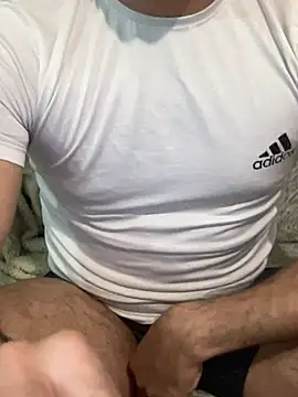 comings33 online show from February 19, 11:34 pm