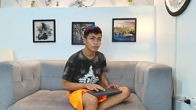 AVENGER BOYS2026 online show from January 10, 1:12 am