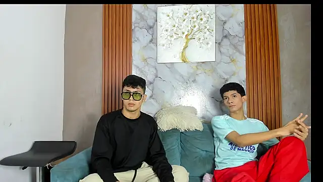 AVENGER BOYS2026 online show from June 20, 7:19 pm