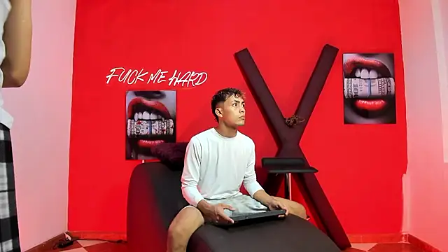 AVENGER BOYS2026 online show from February 17, 1:14 am