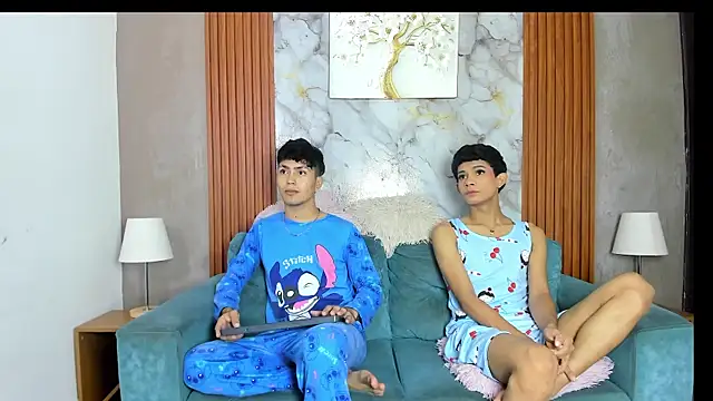 AVENGER BOYS2026 online show from July 16, 7:33 pm