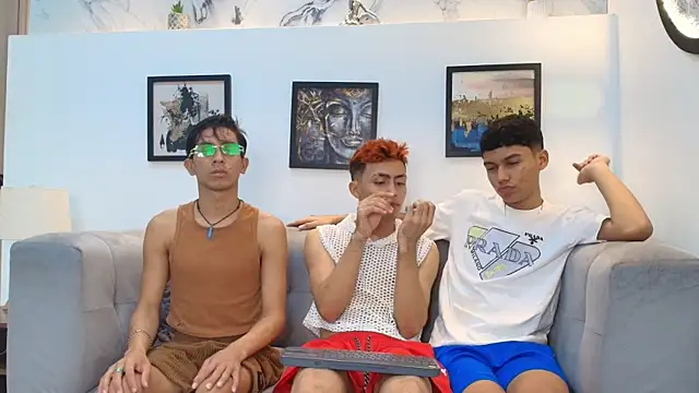 AVENGER BOYS2026 online show from February 5, 1:23 am