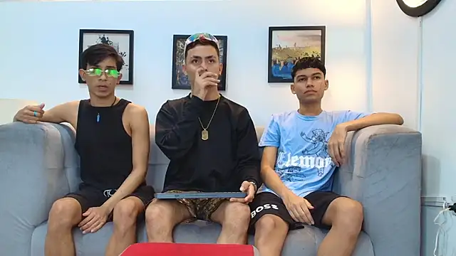 AVENGER BOYS2026 online show from February 4, 1:22 am