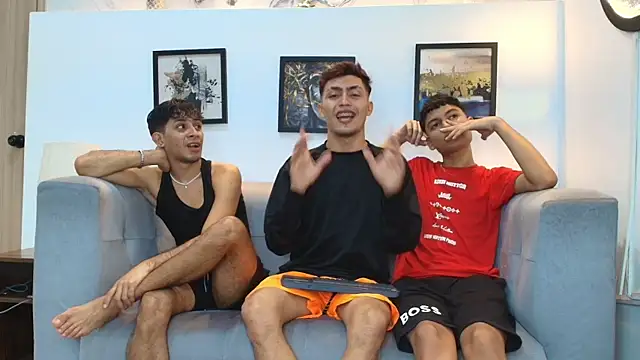 AVENGER BOYS2026 online show from January 17, 1:20 am