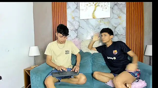 AVENGER BOYS2026 online show from June 19, 7:20 pm