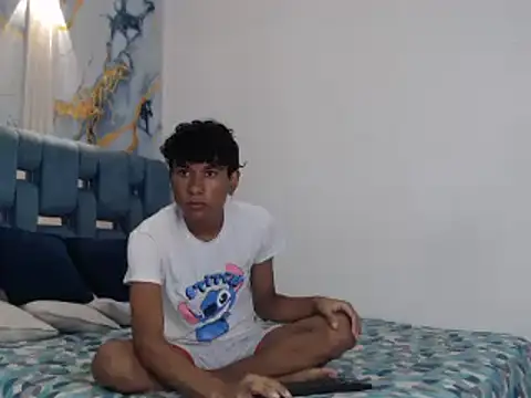 Snapshot of MAPOLA_GREAT chatting on January 6, 7:12 am MAPOLA GREAT online show from January 6, 7:12 am