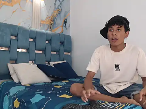 Snapshot of MAPOLA_GREAT chatting on January 11, 12:06 am MAPOLA GREAT online show from January 11, 12:06 am