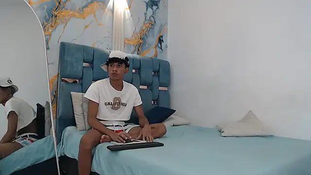 MAPOLA GREAT online show from February 4, 7:25 am