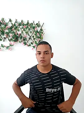 studentdeivy  online show from March 31, 6:21 pm