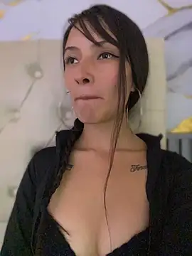 Michelle ec online show from May 27, 1:57 am
