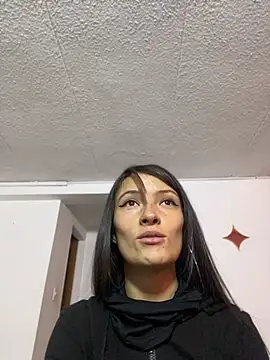 Michelle ec online show from May 11, 3:51 pm