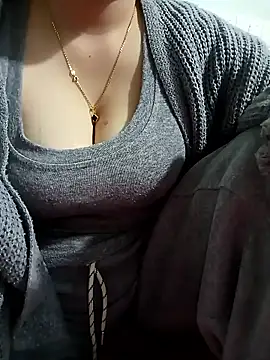 Tulip Giang online show from January 15, 12:36 am