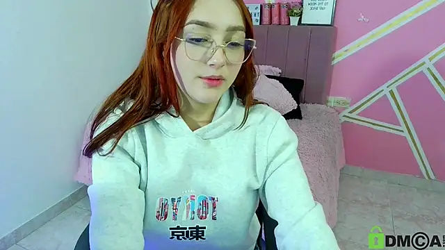 Snapshot of Natasha_Romanof18 chatting on February 20, 6:26 am Natasha Romanof18 online show from February 20, 6:26 am