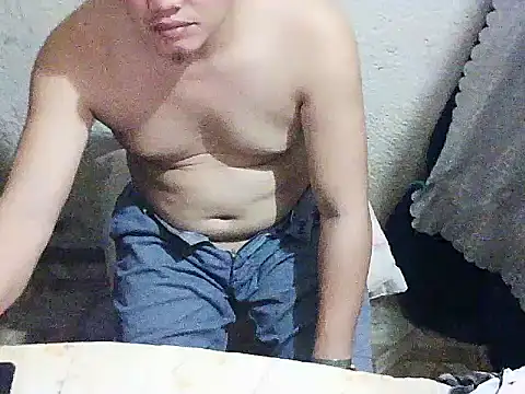 UrAsianGuy90 online show from March 7, 2:55 pm