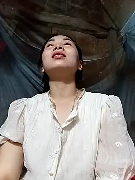 Ruby-224 online show from March 24, 12:27 pm