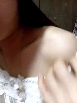 Snapshot of Ruby-224 chatting on February 25, 7:41 am Ruby-224 online show from February 25, 7:41 am