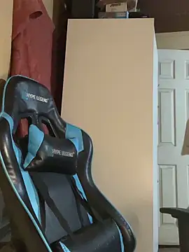 ParejaSutra69 online show from April 5, 11:00 pm