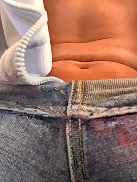 Iamcami  online show from February 28, 7:02 pm