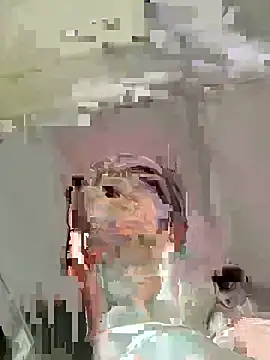 Iamcami  online show from February 12, 7:13 pm