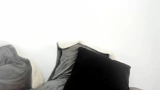 Sarah sumemers online show from March 25, 9:14 pm