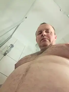 kanos71 online show from February 8, 8:34 am