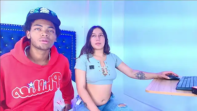 Cristal and luke online show from May 14, 3:25 am