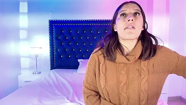 Cristal and luke online show from April 14, 3:33 am