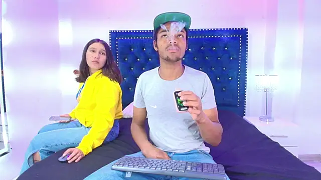 Cristal and luke online show from April 22, 3:35 am