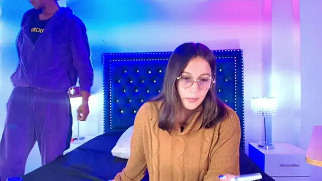 Cristal and luke online show from April 26, 3:37 am