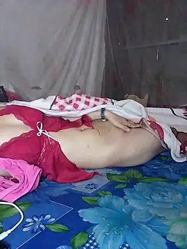 -Nicole-e online show from January 8, 1:44 am