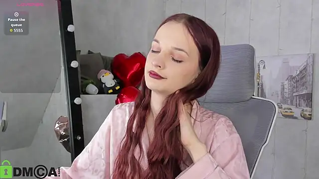 Snapshot of Alicia_Adammss chatting on February 19, 12:29 am Alicia Adammss online show from February 19, 12:29 am