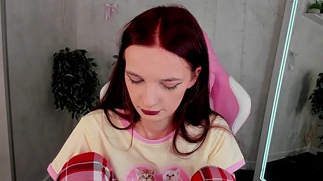 Snapshot of Alicia_Adammss chatting on January 14, 12:47 am Alicia Adammss online show from January 14, 12:47 am