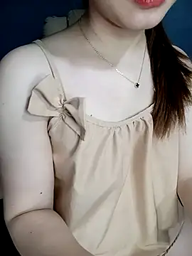 ChanChanLy online show from February 18, 4:32 am