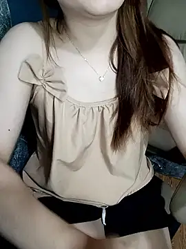 ChanChanLy online show from March 15, 3:19 pm