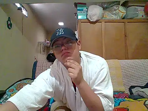 Snapshot of soyrodryp chatting on April 27, 10:08 pm soyrodryp online show from April 27, 10:08 pm