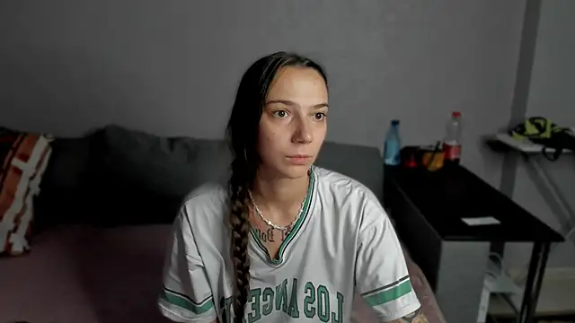 AnnaMized online show from January 11, 6:42 am