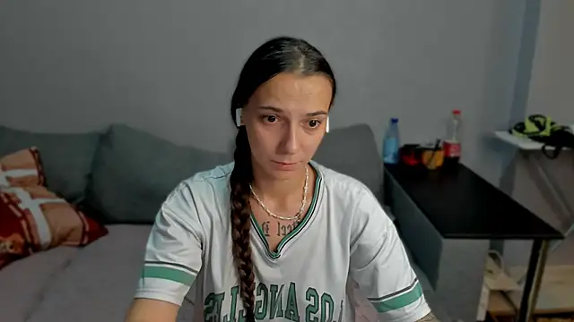 AnnaMized online show from January 10, 5:52 pm