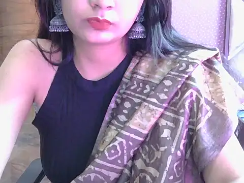 Snapshot of sweet_riyaaa chatting on June 18, 4:33 am sweet riyaaa online show from June 18, 4:33 am