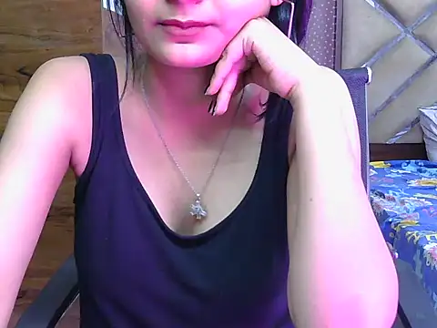 sweet riyaaa online show from May 5, 4:32 pm