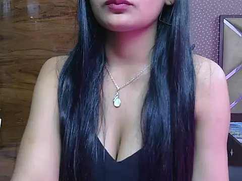 sweet riyaaa online show from May 12, 6:03 pm