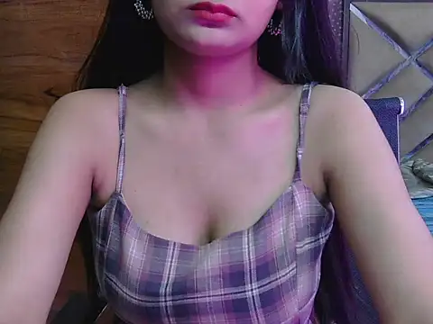 Snapshot of sweet_riyaaa chatting on June 20, 4:28 am sweet riyaaa online show from June 20, 4:28 am
