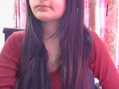 Snapshot of sweet_riyaaa chatting on February 12, 5:29 am sweet riyaaa online show from February 12, 5:29 am