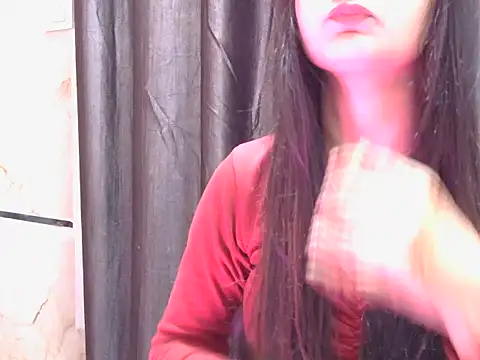 Snapshot of sweet_riyaaa chatting on February 18, 5:49 am sweet riyaaa online show from February 18, 5:49 am