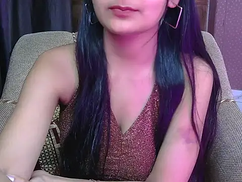 sweet riyaaa online show from April 5, 5:03 am