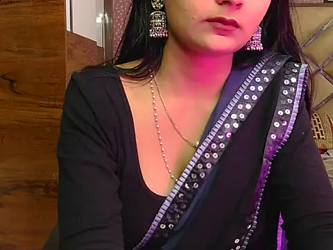 sweet riyaaa online show from April 23, 4:52 am