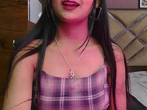 sweet riyaaa online show from April 8, 5:09 am