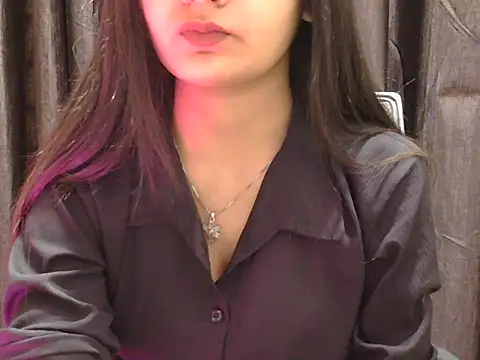 Snapshot of sweet_riyaaa chatting on February 27, 5:40 am sweet riyaaa online show from February 27, 5:40 am